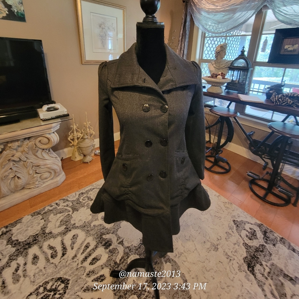 Guess Pleated Lined Overcoat Children's M (10/12) #507